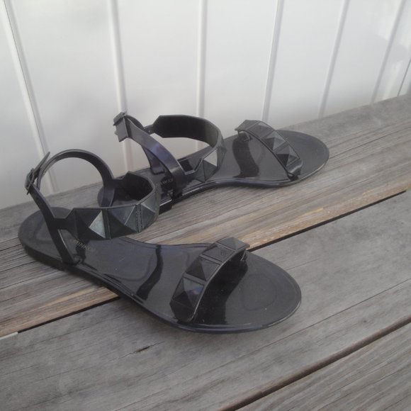Rebecca Minkoff Jana Jelly Sandals in Black - Picture 3 of 8